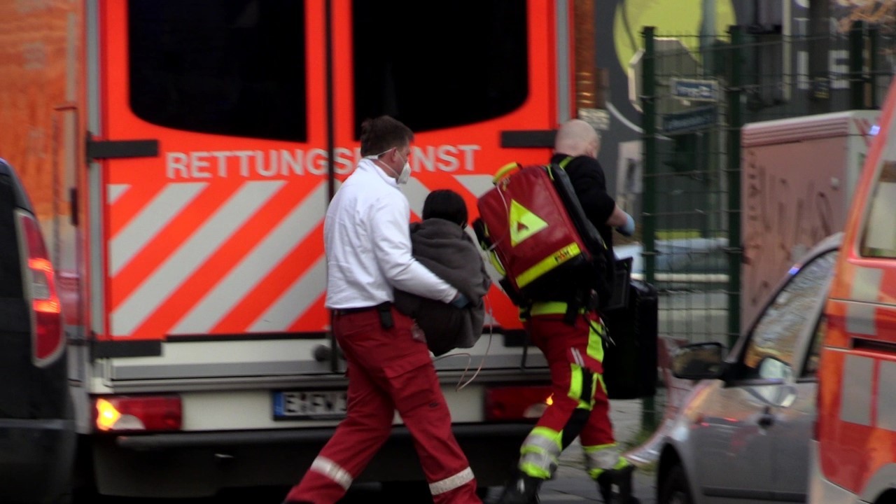 In Essen mussten die Einsatzkräfte ein bewusstloses Kind retten. 