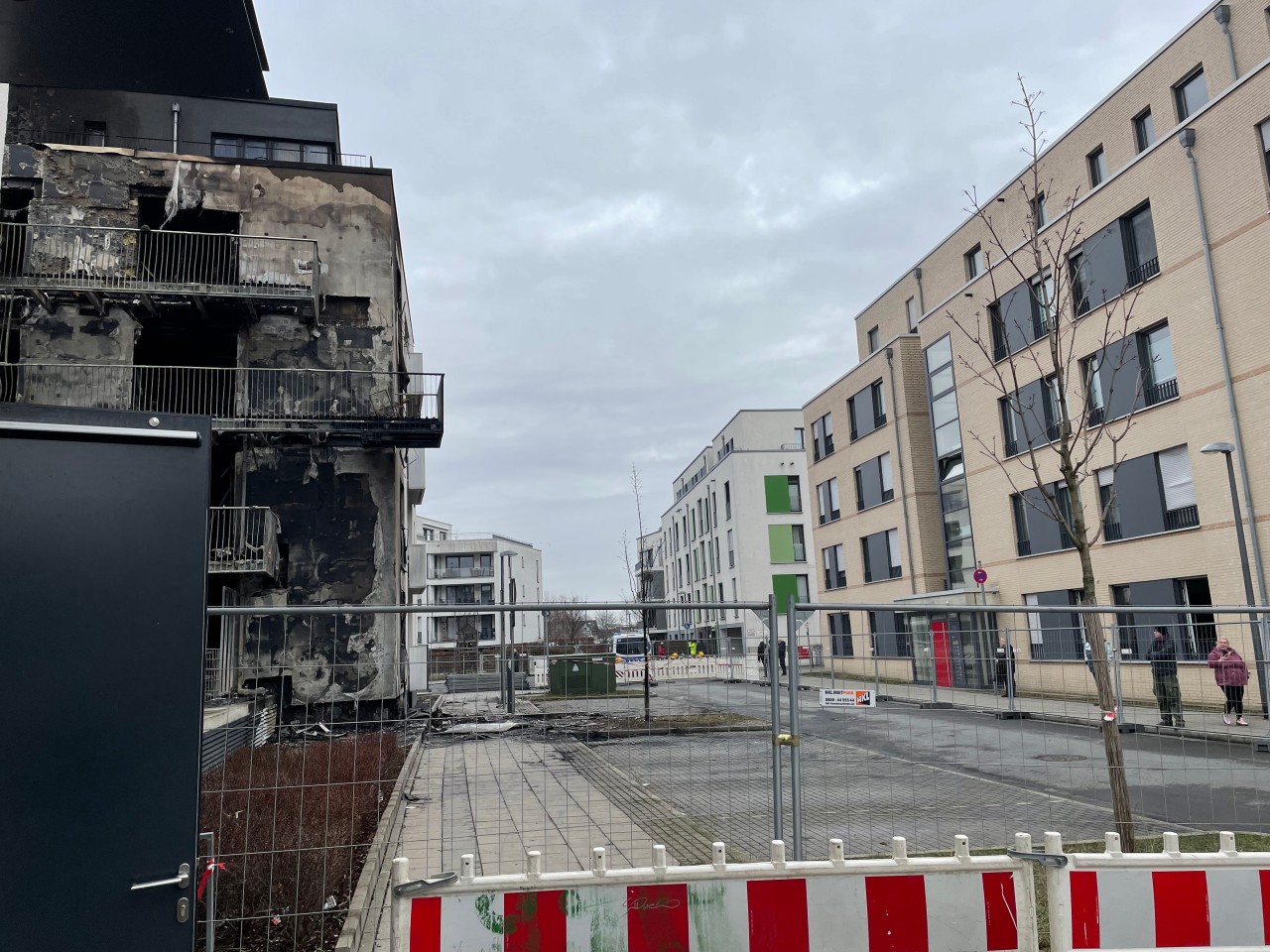 Essen: Nachbarin trennte nur wenige Meter von dem Brand-Unglück. 