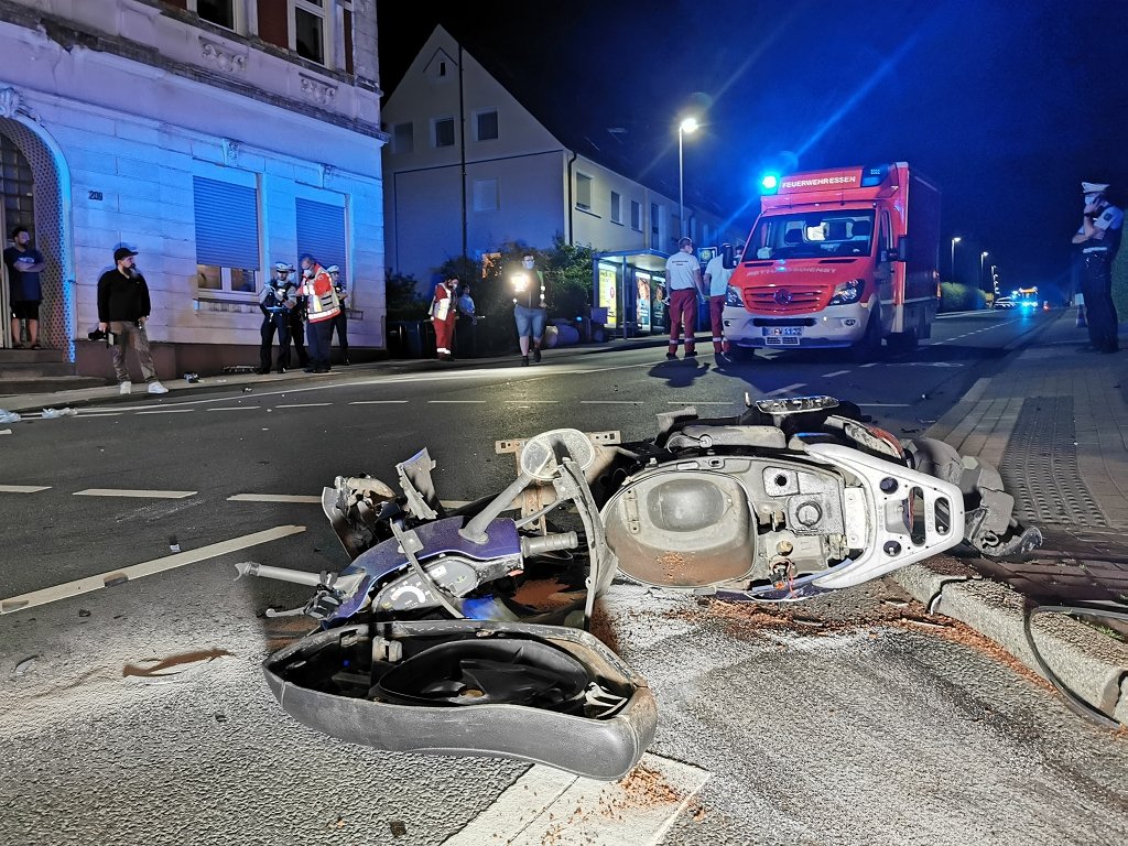 Essen Rollerfahrer verletzt.jpg