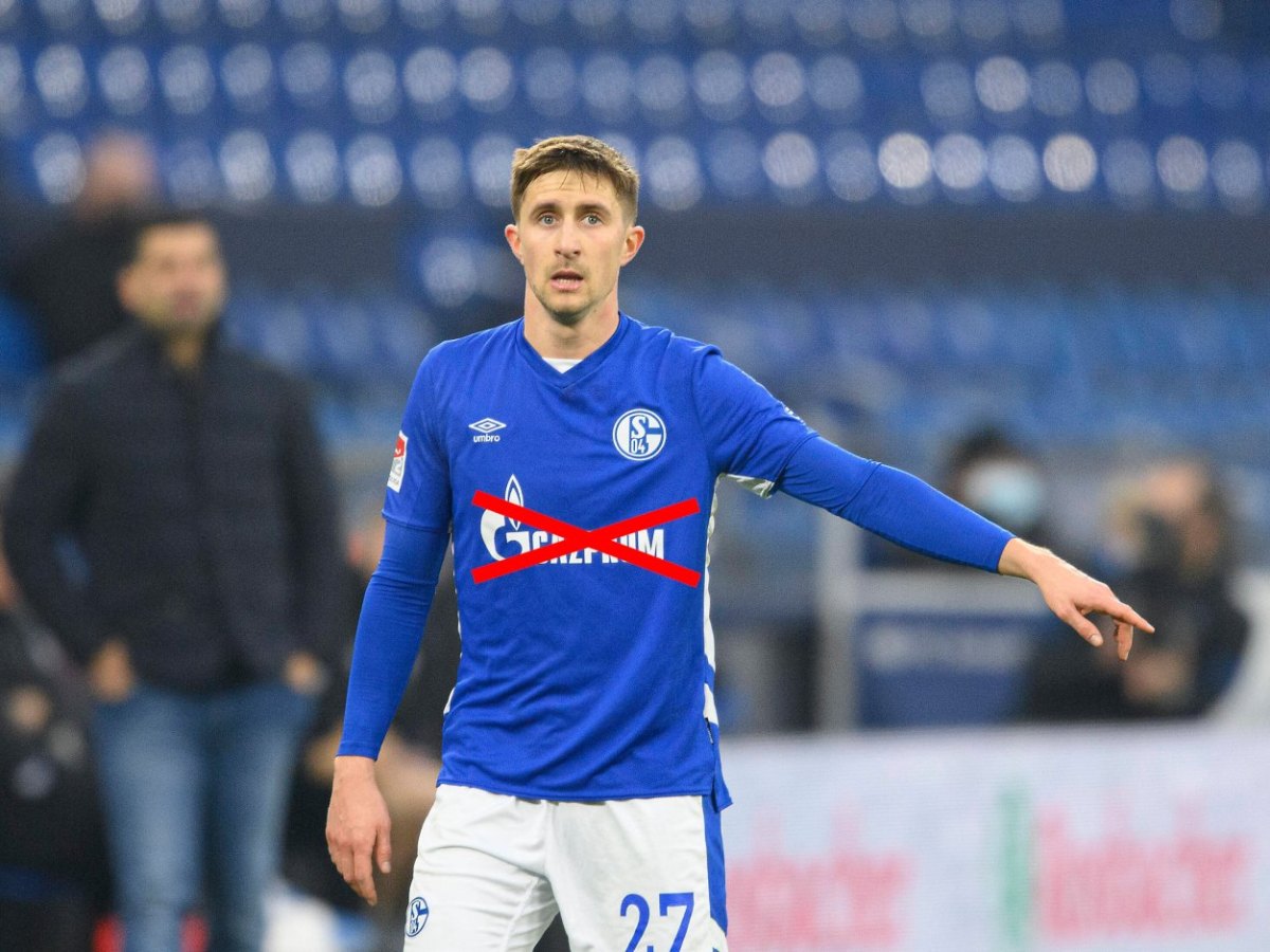 FC Schalke 04 Trikot Gazprom.jpg