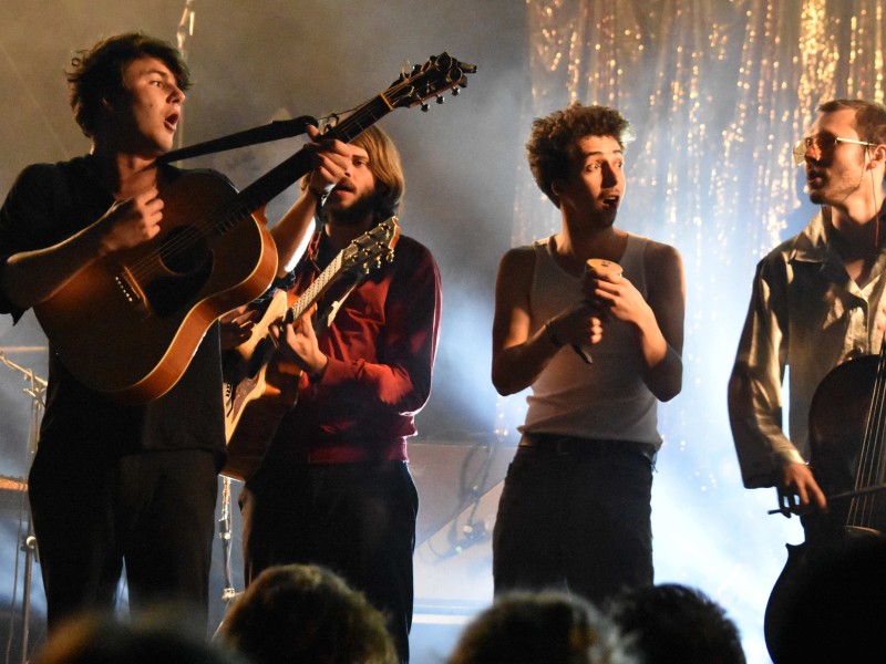 Faber und Band beim Traumzeit-Festival 2018 im Landschaftspark Duisburg-Nord.