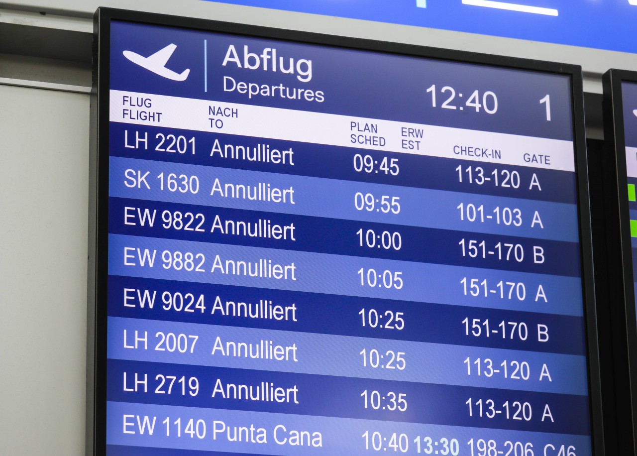 Am Flughafen Düsseldorf sind etliche Flüge ausgefallen. (Archivfoto)