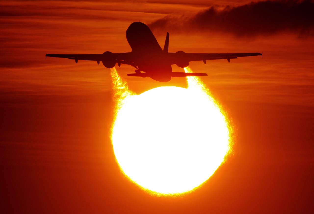 Der Fliege rin Richtung Sonne ist für den Mann später erst abgehoben. (Symbolbild)