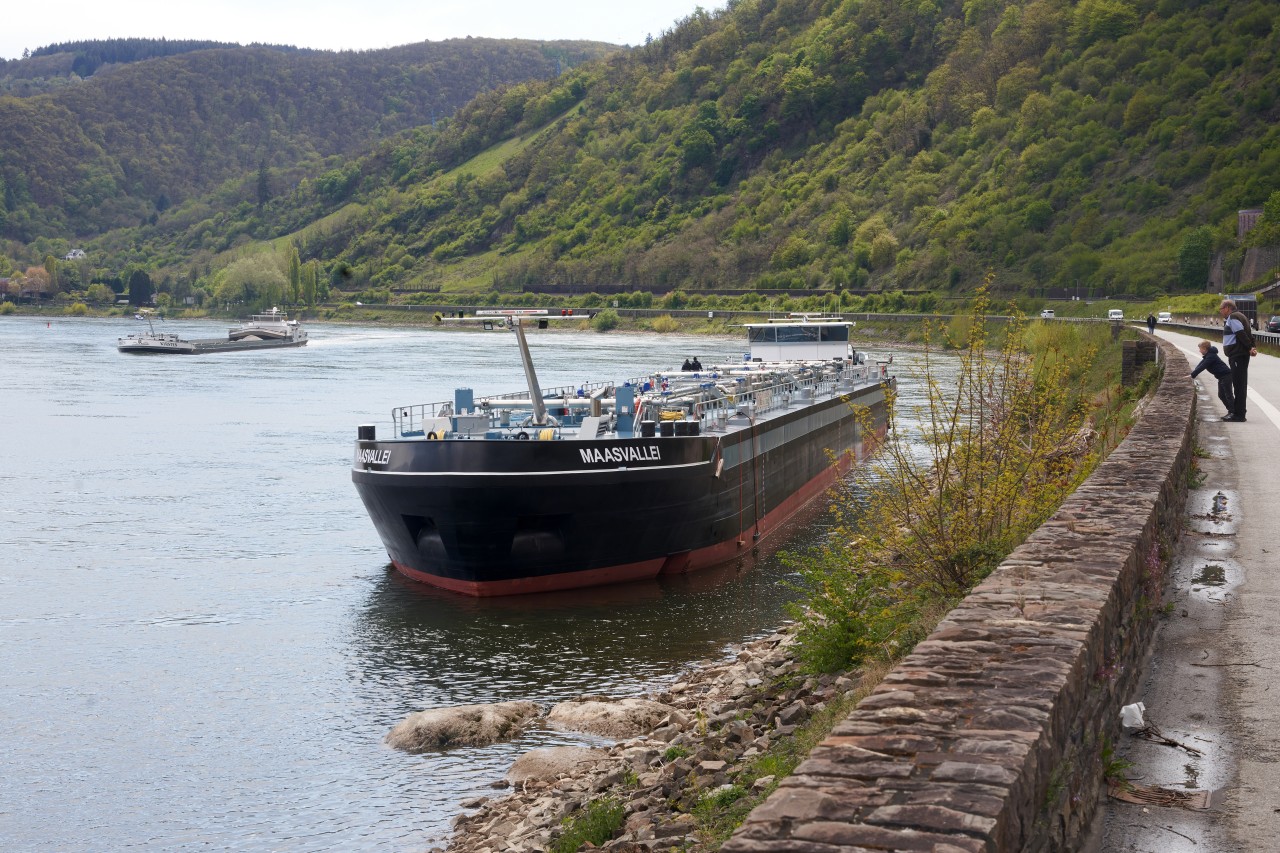 Duisburg: In einem niederländischen Fluss wurden zwei Leichen gefunden. (Symbolbild)