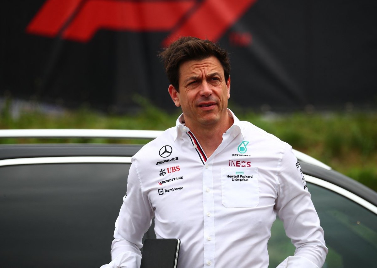 Formel 1 Toto Wolff Mercedes