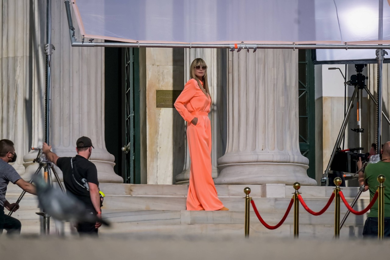 Heidi Klum bei den GNTM-Dreharbeiten am 5. November in Athen.