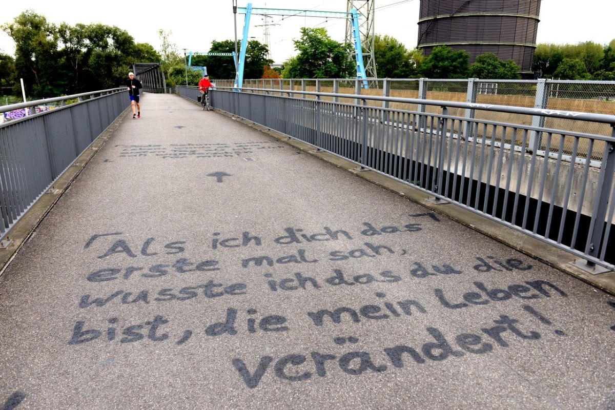 Heiratsantrag Graffiti.jpg