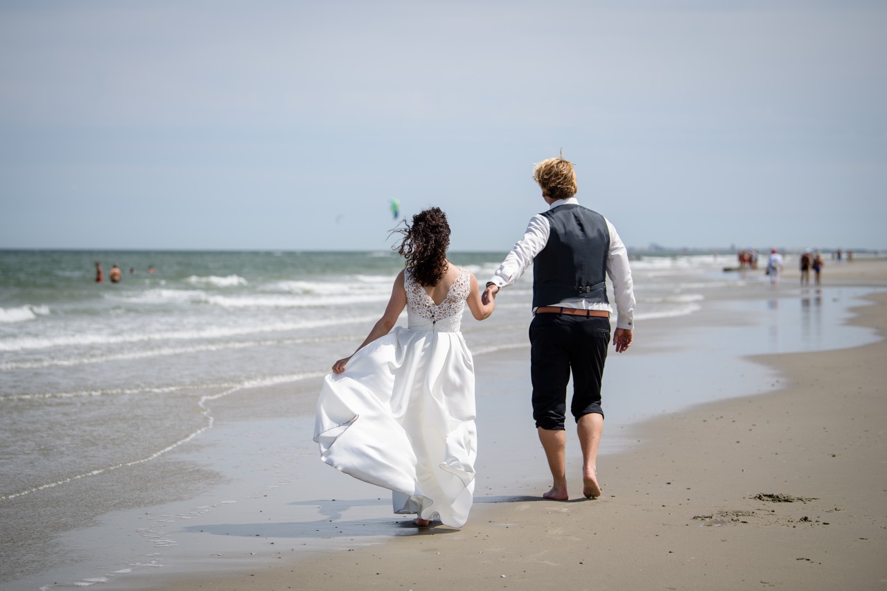 Für seine Hochzeit hat sich das Brautpaar einen besonderen Ort ausgesucht. Doch die Familie des Bräutigams hat damit ein Problem. (Symbolbild) 