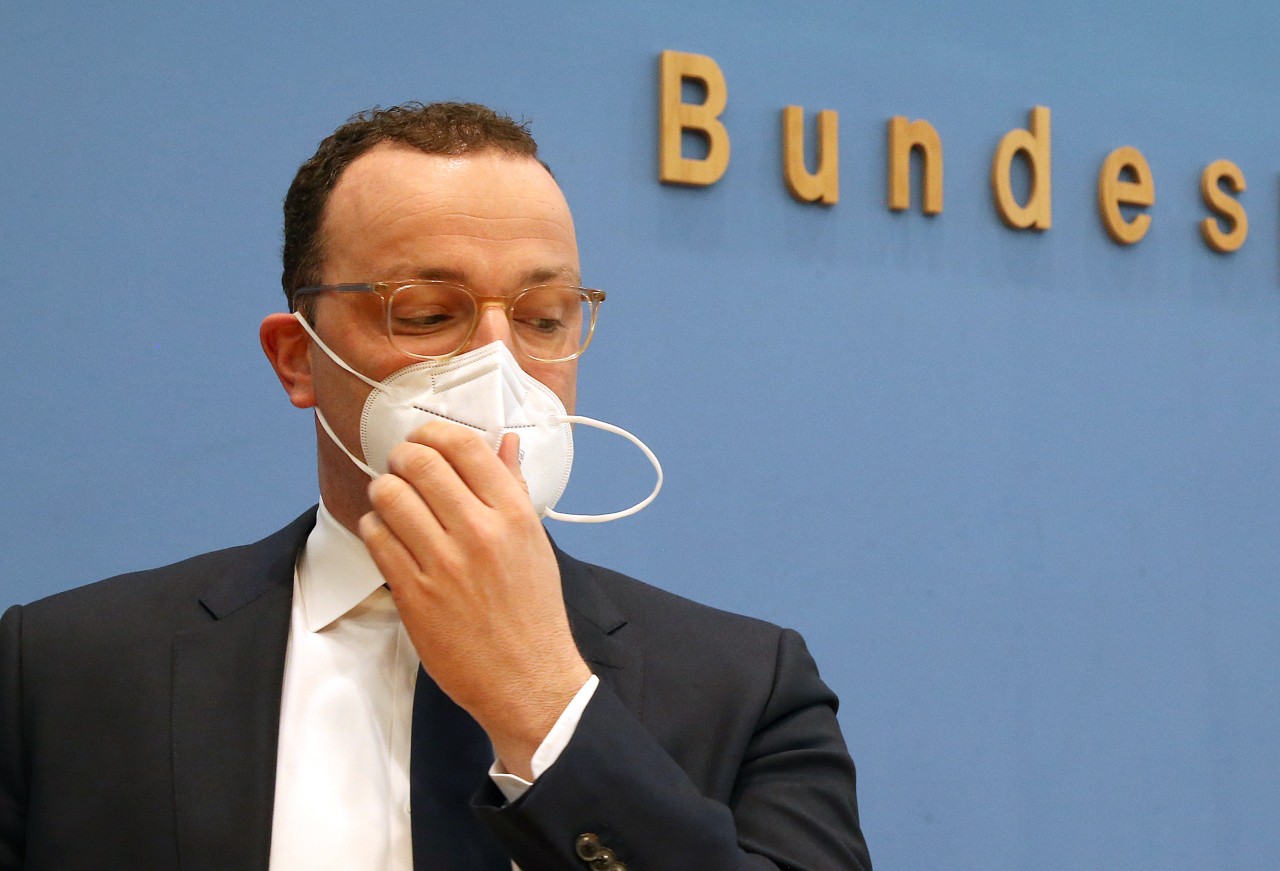 Jens Spahn sendet nun eine neue Booster-Empfehlung an die Ärzte.