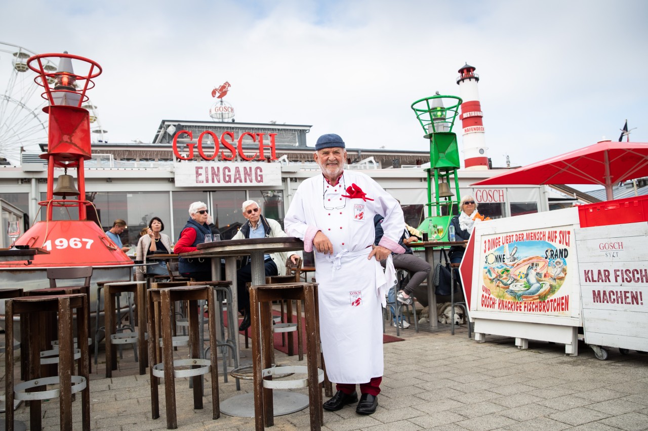 Für viele ist ein Urlaub an der Nordsee ohne ein Krabbenbrötchen von Jürgen Gosch einfach kein Urlaub. (Archivbild)