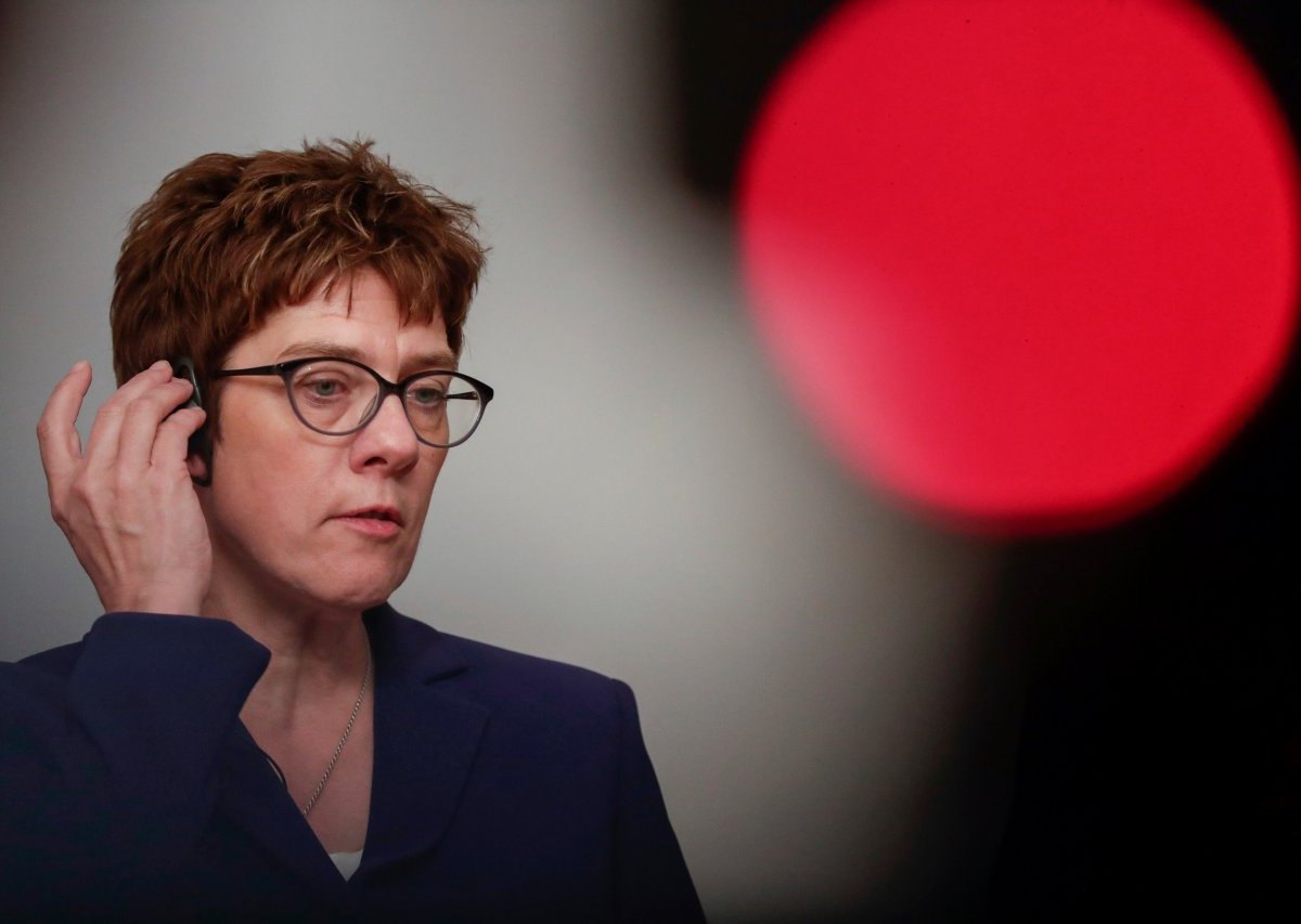 Kramp-Karrenbauer.jpg