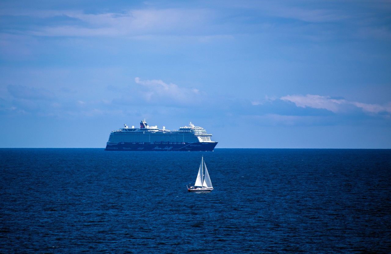 Kreuzfahrt: Die „Mein Schiff 1“ war auf dem Atlantik in den Rettungseinsatz eines Segelbootes verwickelt. (Archivbild)