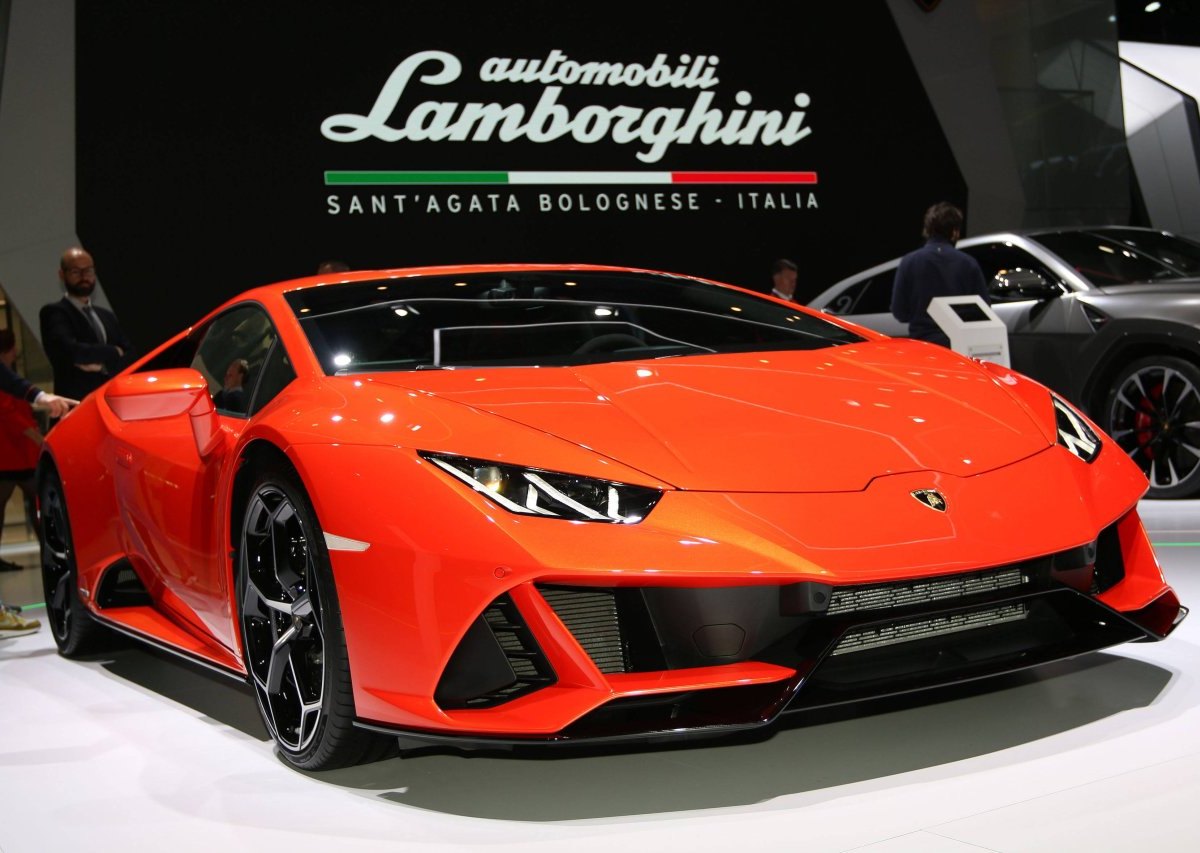 Lamborghini Huracan.jpg