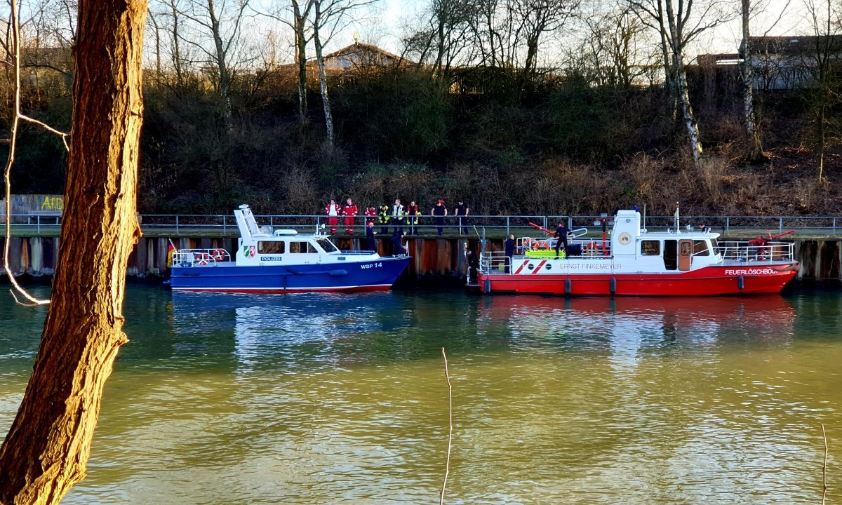 Leiche-Rhein-Herne-Kanal-Essen.jpg