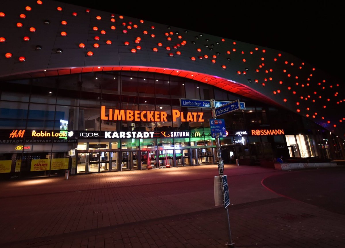 Limbecker Platz in Essen: Deutliche Corona-Ansage an alle Shopping-Fans