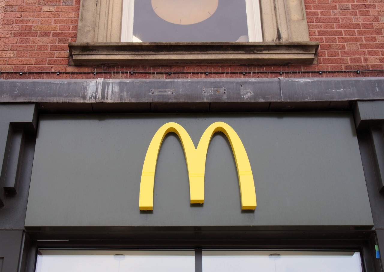 Ärger bei McDonald's! Eine Kundin kommt mit den neuen Verpackungen überhaupt nicht klar. (Symbolbild)