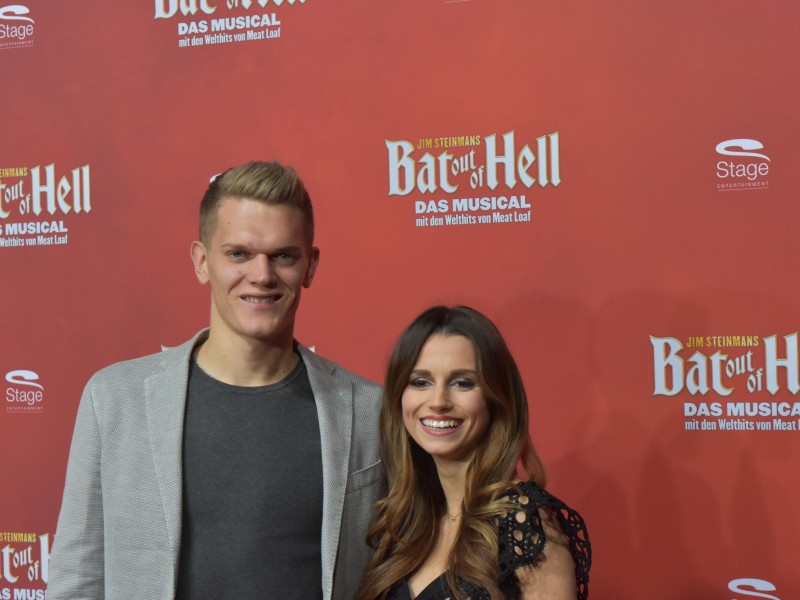 Nationalspieler Matthias Ginter (Gladbach) mit Frau Christina Ginter 