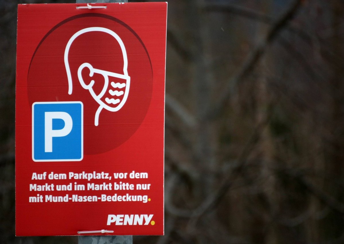 Penny-Maskenpflicht-Maske.jpg