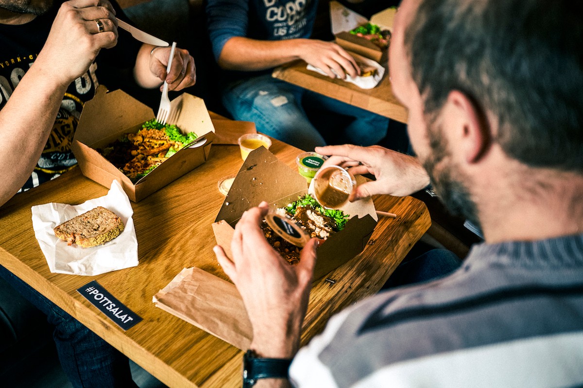 Pottsalat liefert ab sofort auch an Firmen und nach Mülheim.