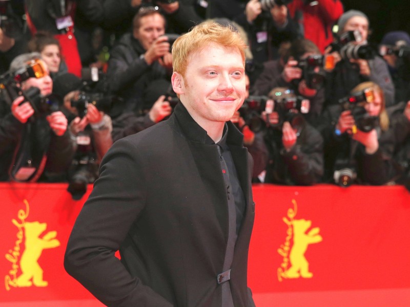 Rupert Grint erlangte seinen Durchbruch durch die Verkörperung des Ron Weasley in den Verfilmungen der „Harry-Potter“-Romane. Sein deutscher Stimmgeber ist ...