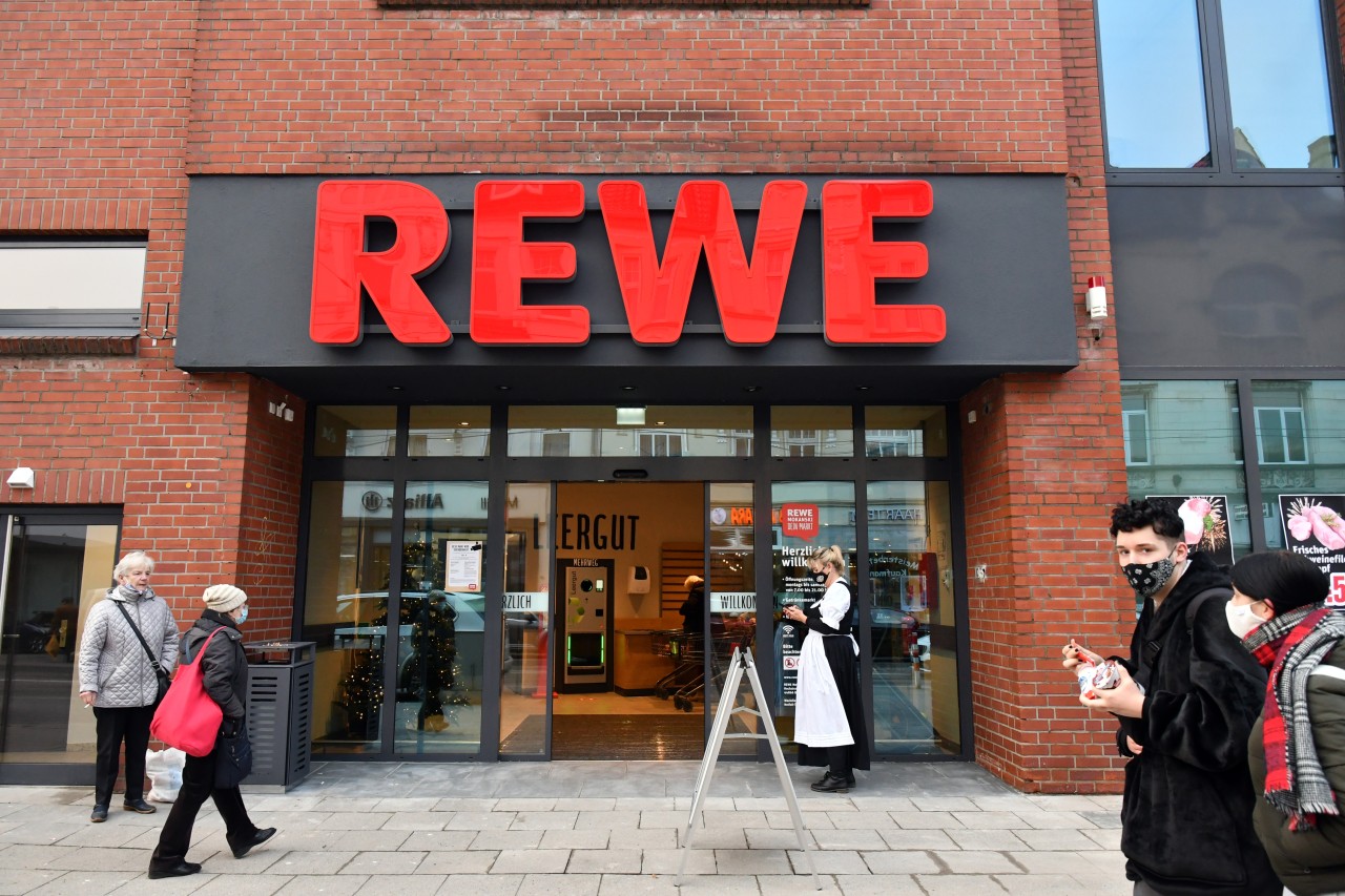 Rewe überrascht mit einer Nachricht. (Symbolbild)