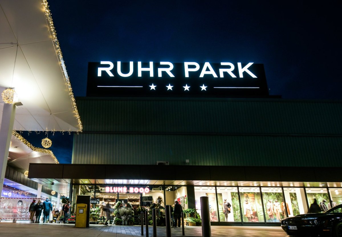 Ruhr_Park_Bochum.jpg