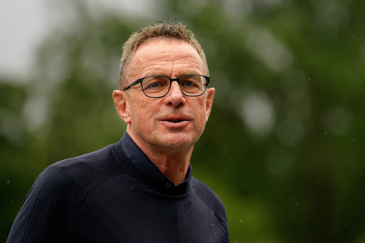 Ex-Schalke-Trainer Ralf Rangnick schmeißt bei Manchester United hin.