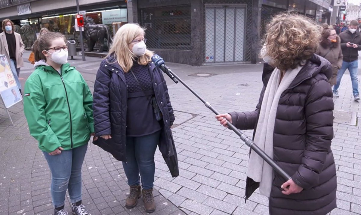 StraÃŸenumfrage Hart aber fair