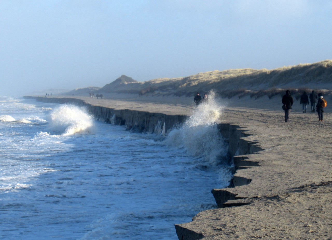 Sturmtief Nadia: Strand auf Langeoog weggespült.