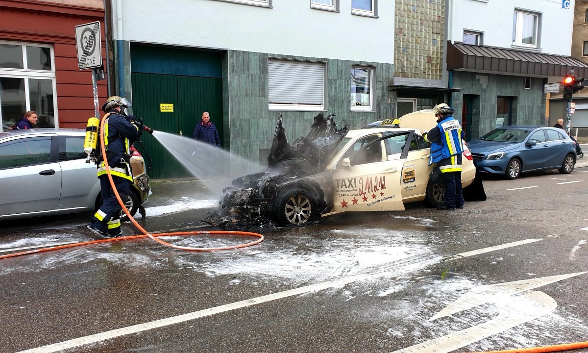 Taxi-Essen-brennt.jpg