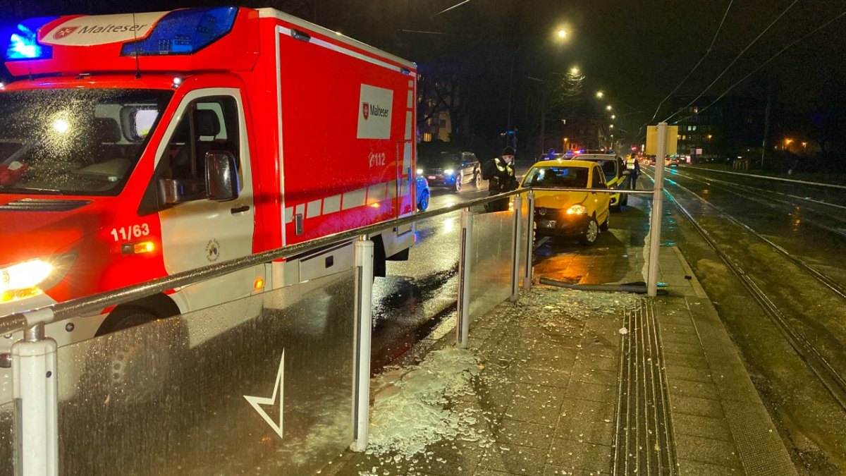 Unfall Haltestelle.jpg