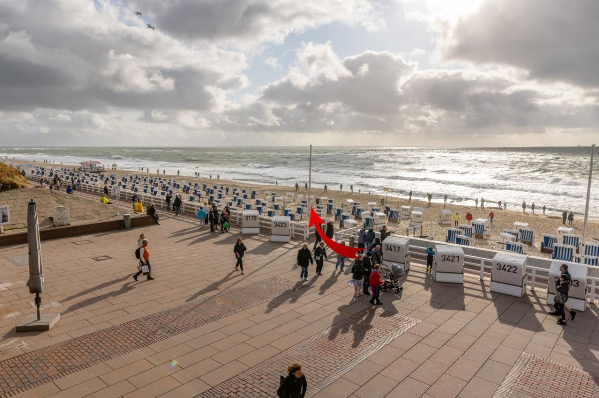 Urlaub-Nordsee-Strandkörbe.jpg