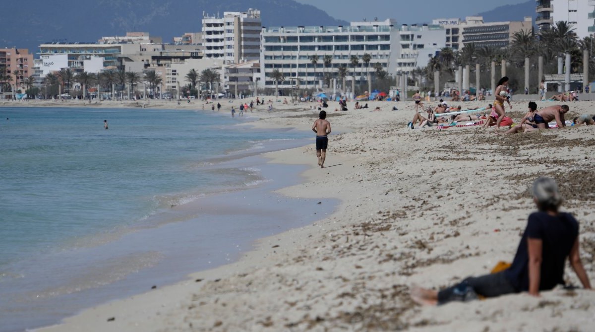 Urlaub auf Mallorca Strand.jpg