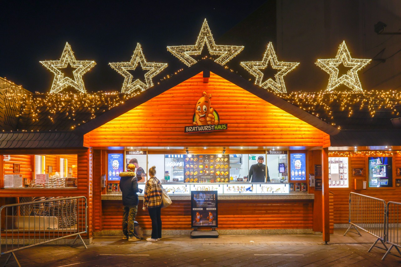 Auf dem Weihnachtsmarkt in Bochum kam es zu einer fiesen Attacke (Symbolfoto).