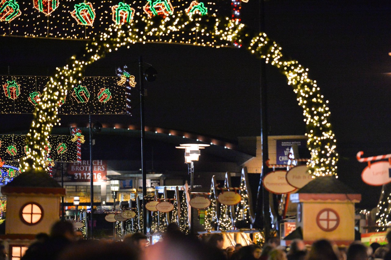 Auf dem Weihnachtsmarkt am Centro gilt DIESE neue Regel. (Archivbild) 