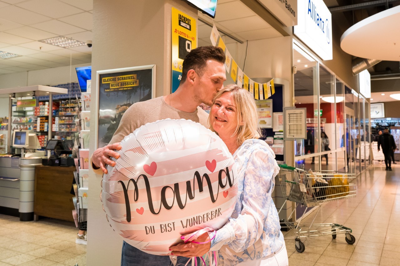 „Ich habe riesiges Glück mit meiner Familie“, freut sich Astrid Werner, die mit ihrem Sohn Marco zusammenarbeitet.