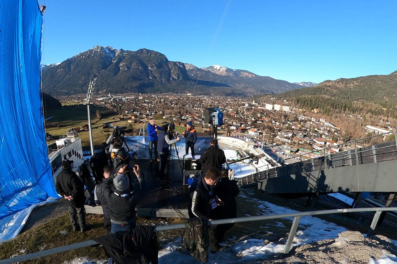 Das ZDF-Sportstudio bei der Vierschanzentournee in Garmisch-Partenkirchen. 