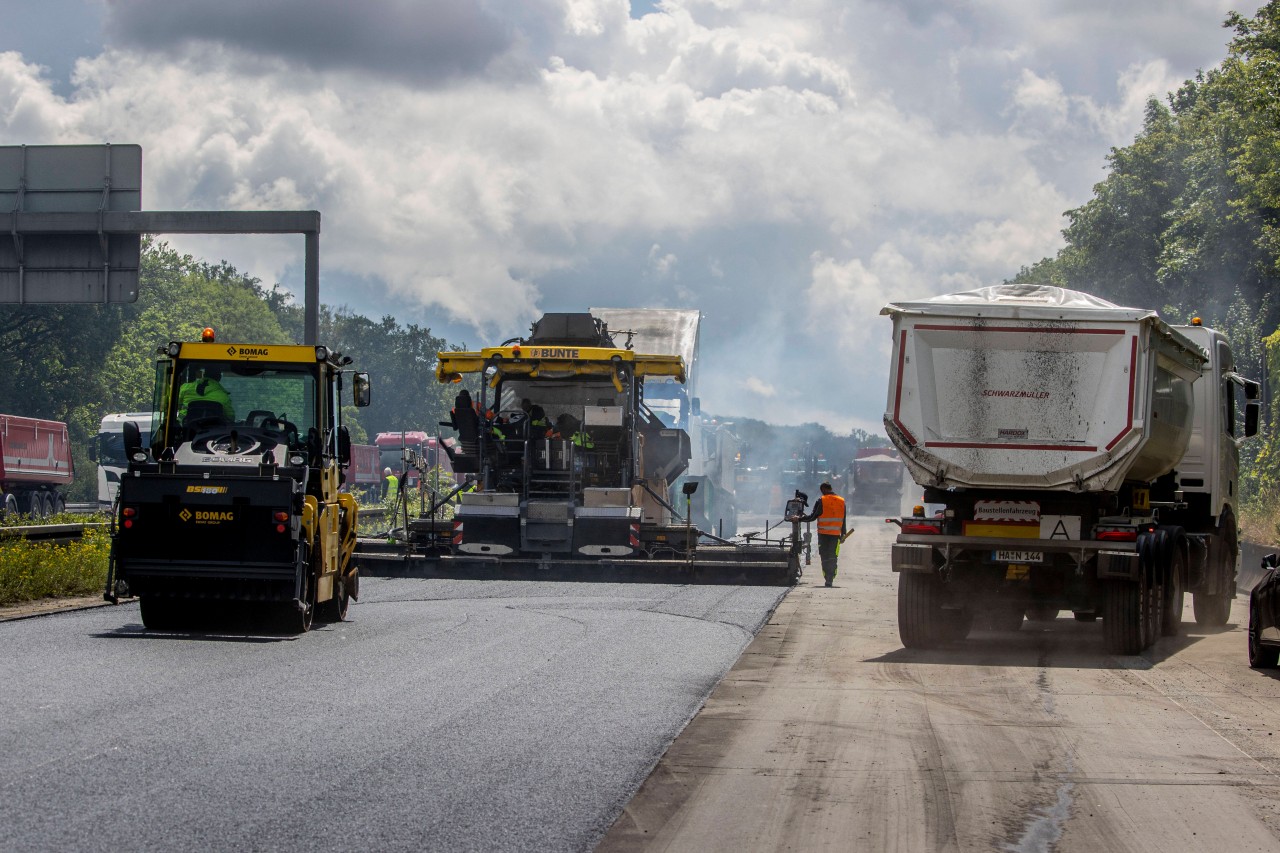 A40: Sanierung der Fahrbahn. (Symbolbild)