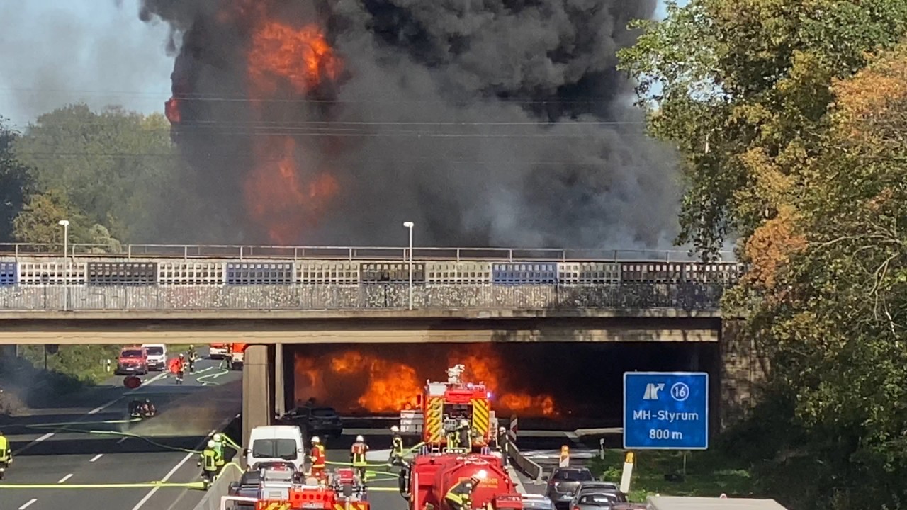 So es damals bei dem Brand auf der A40 bei Mülheim aus.