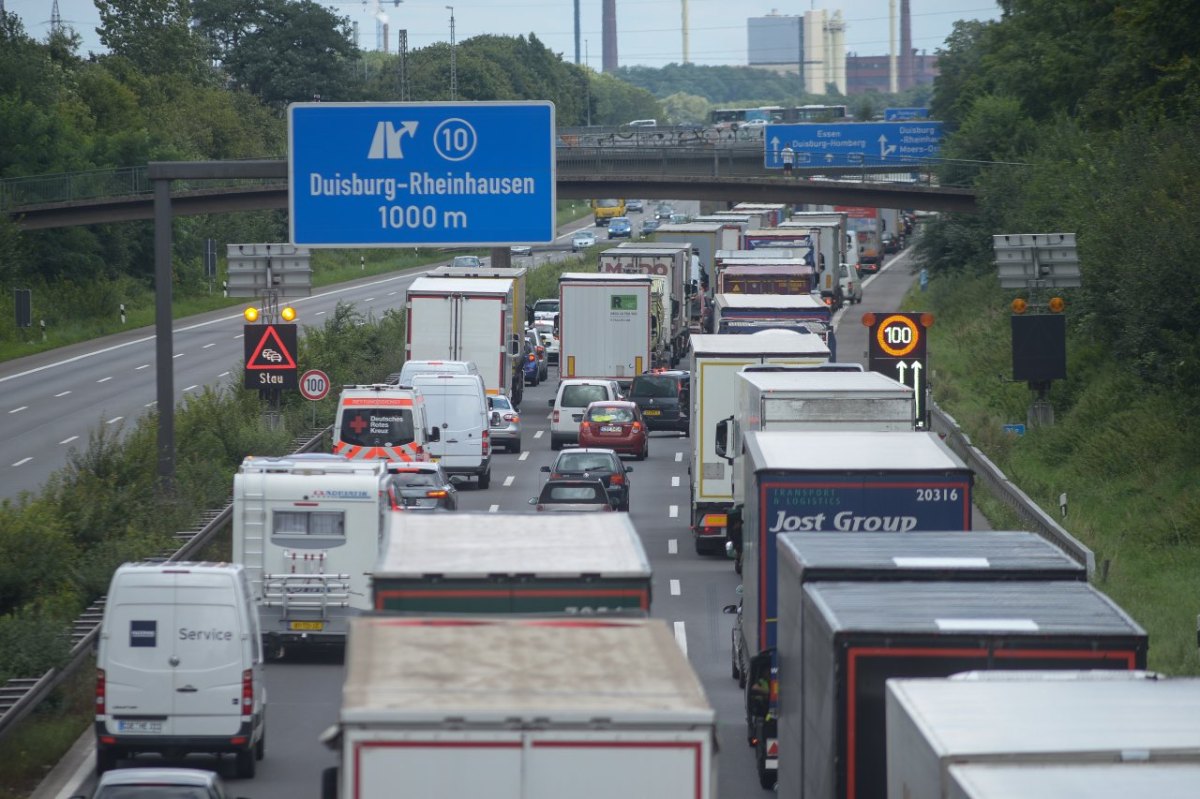 a40-stau-duisburg.jpg