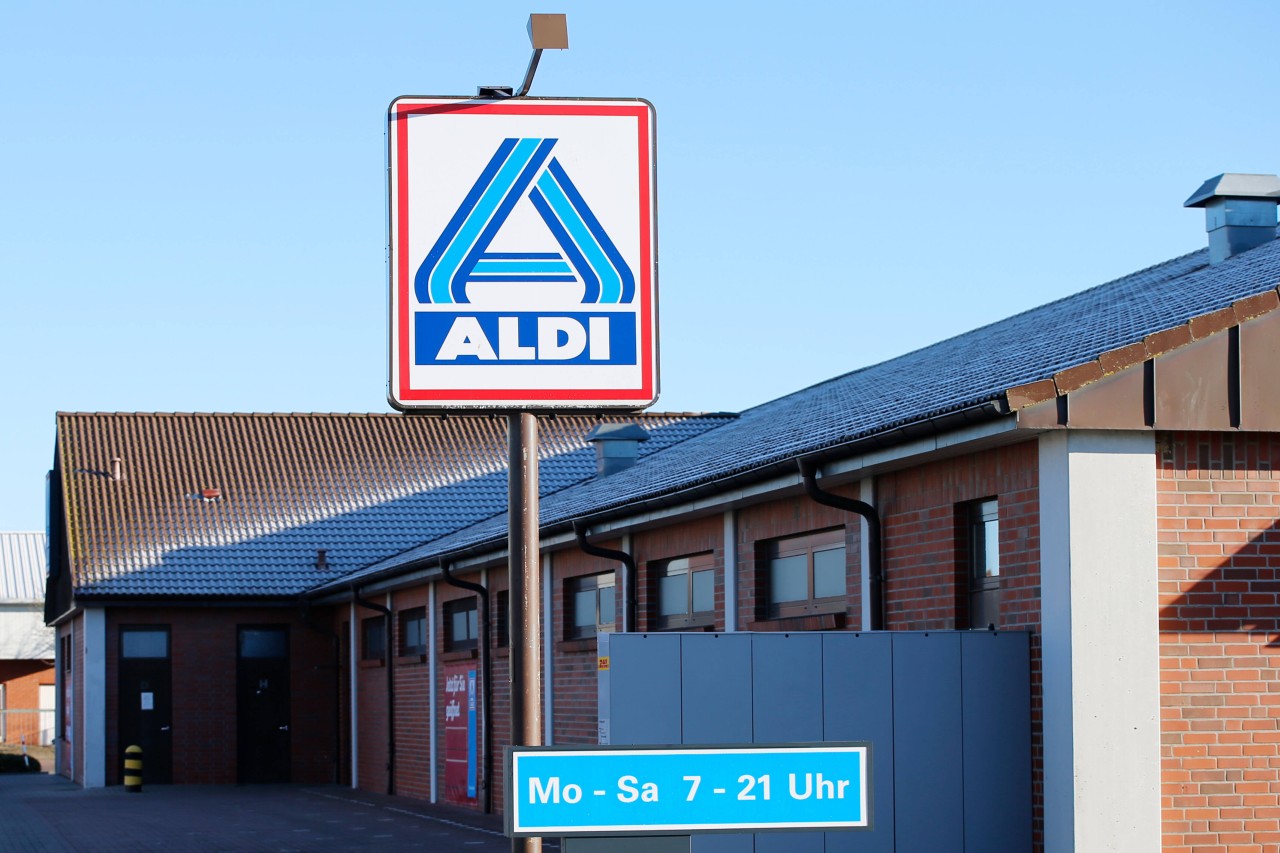 Aldi: Bilder aus dem Discounter sorgen jetzt für Kritik. (Symbolbild)