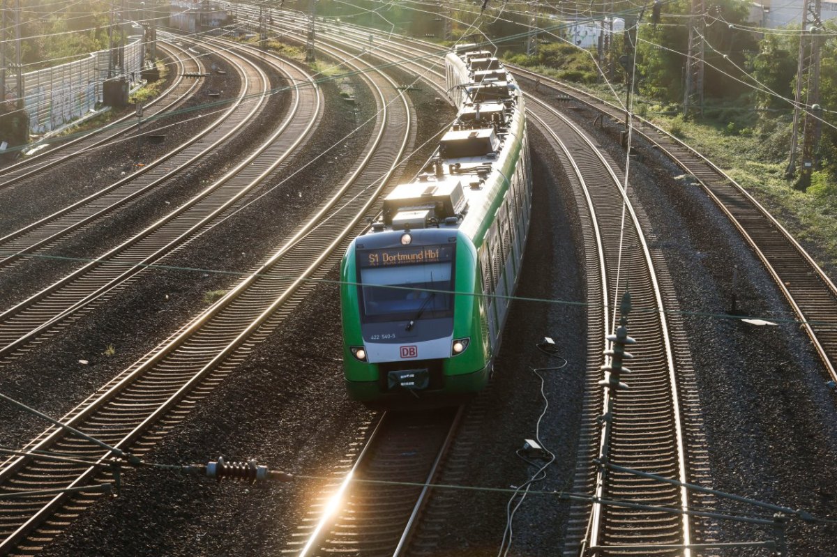 bahn dortmund.jpg