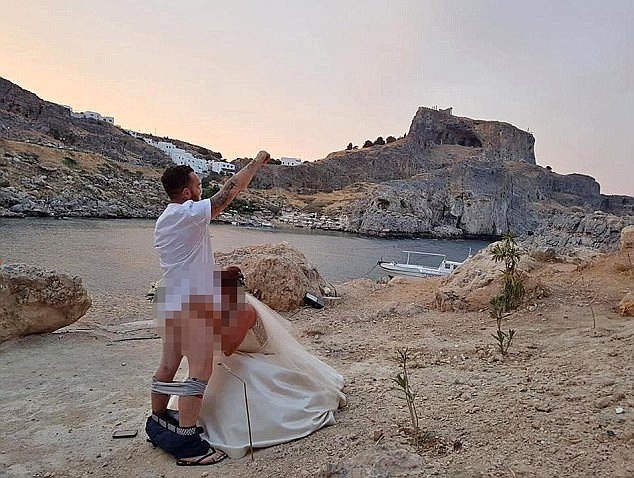 Rhodos: Dieser Blowjob kostet Hunderten Paaren die Hochzeit - DerWesten.de