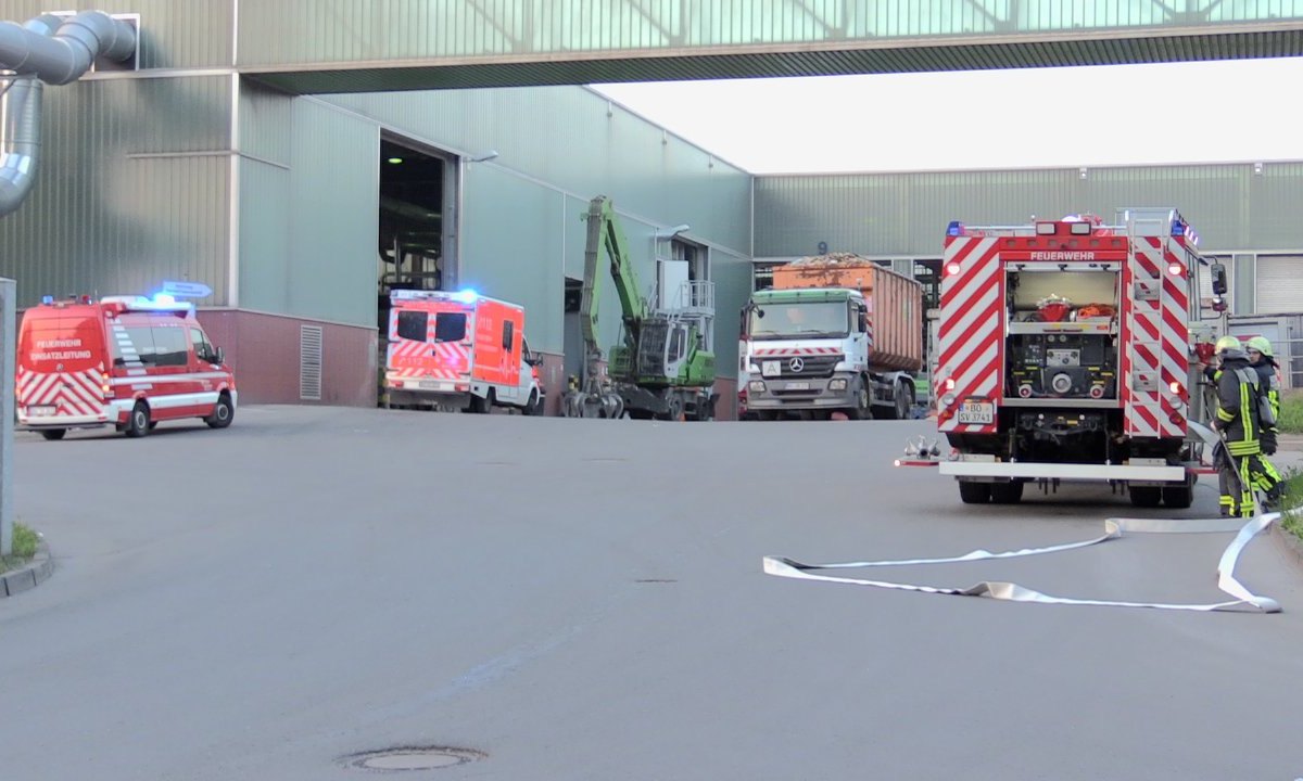 bochum-mülldeponie-brand.jpg