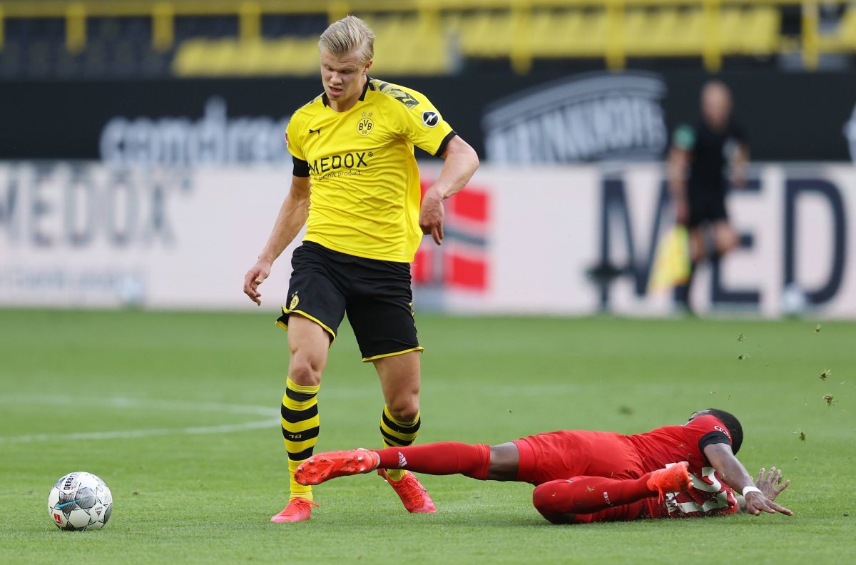 borussia-dortmund-haaland-delaney.jpg