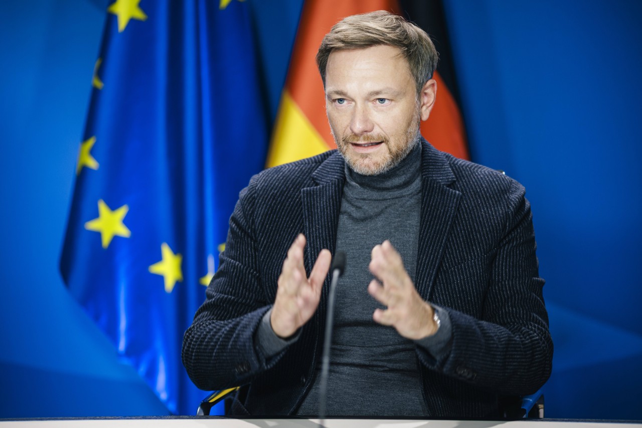 Christian Lindner, FDP-Finanzminister, hat haufenweise neue Pläne - wie zum Beispiel die Steuererklärung zu vereinfachen. 