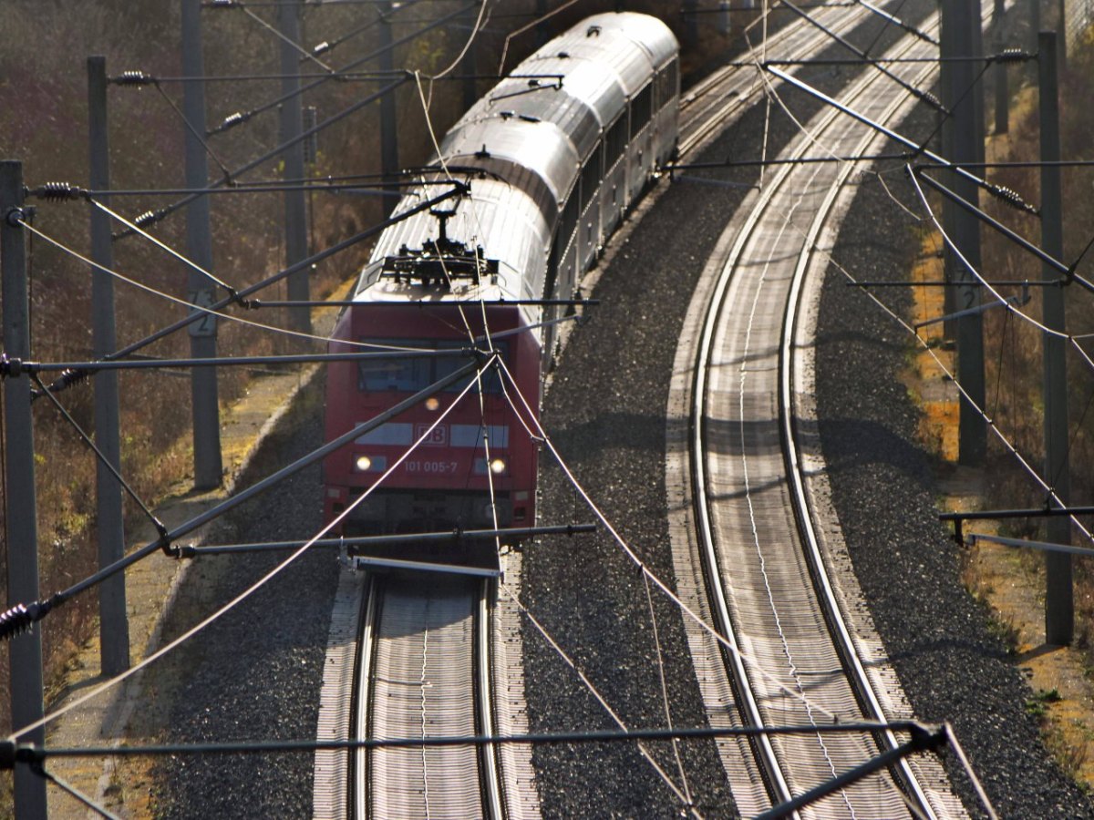 deutsche-bahn.jpg