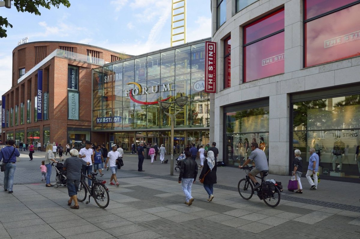 duisburg-innenstadt-verkaufsoffener-sonntag.jpg