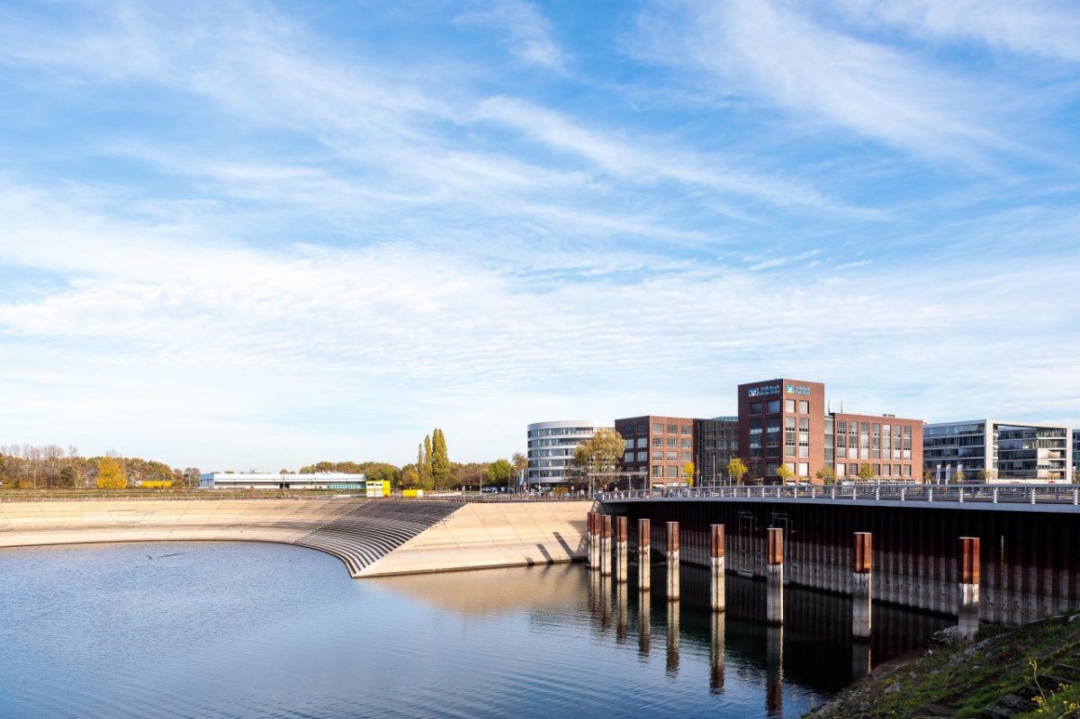 duisburger-innenhafen-masche-19jährige.jpg