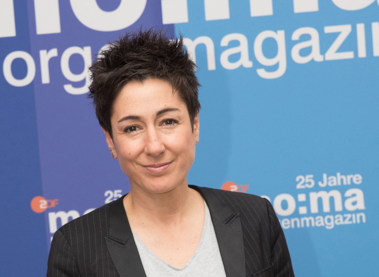 Dunja Hayali moderiert die gleichnamige Sendung im ZDF. Dunja Hayali moderiert die gleichnamige Sendung im ZDF.